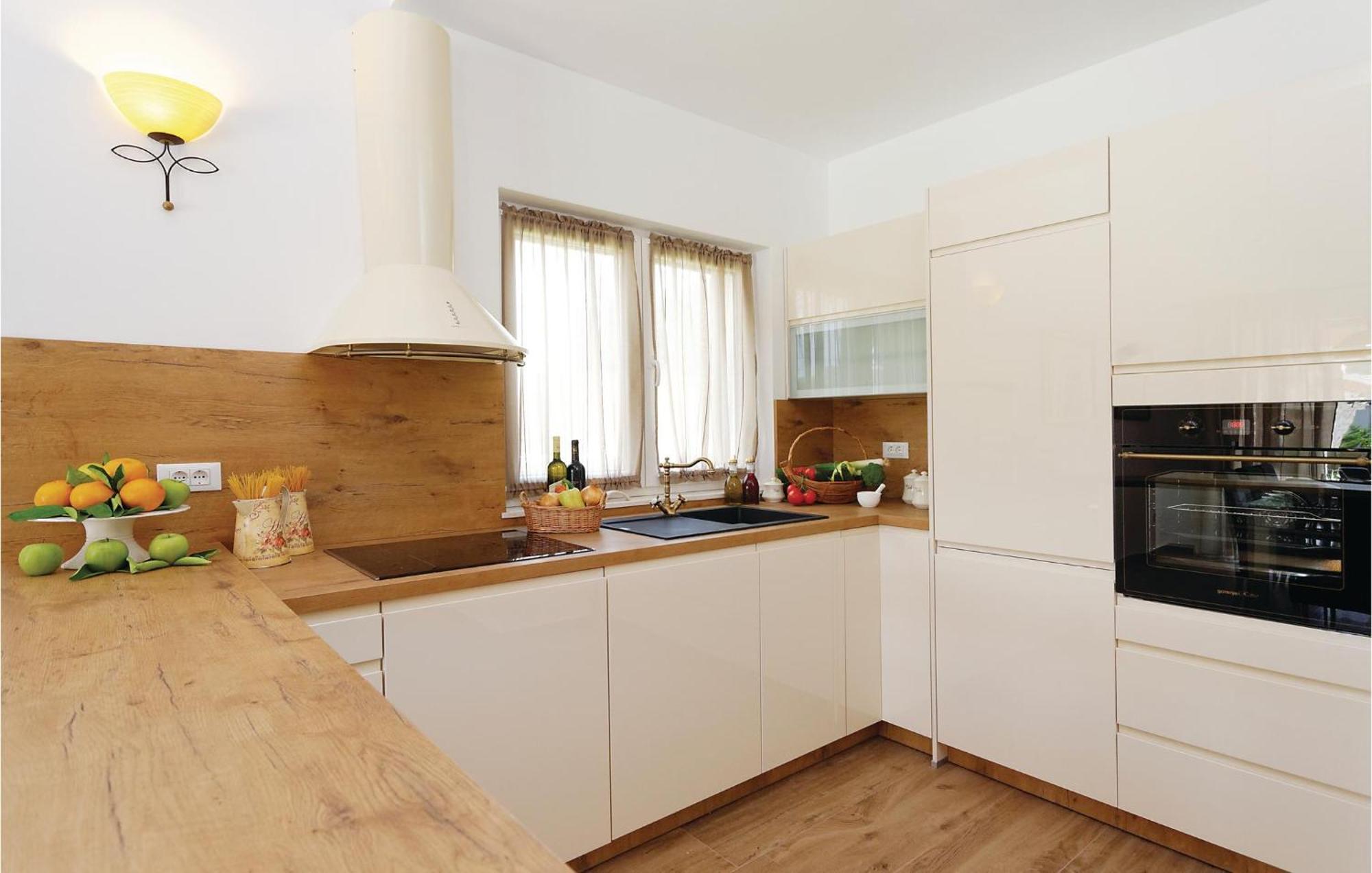Lovely Home In Sibenik With Wifi Exteriér fotografie